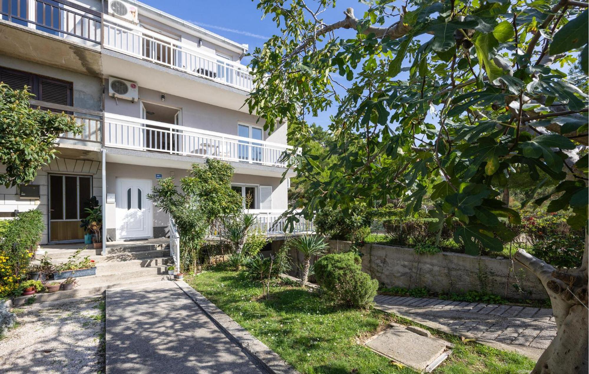 Apartment Vojskovo Croatia Локва Рогозница Екстериор снимка